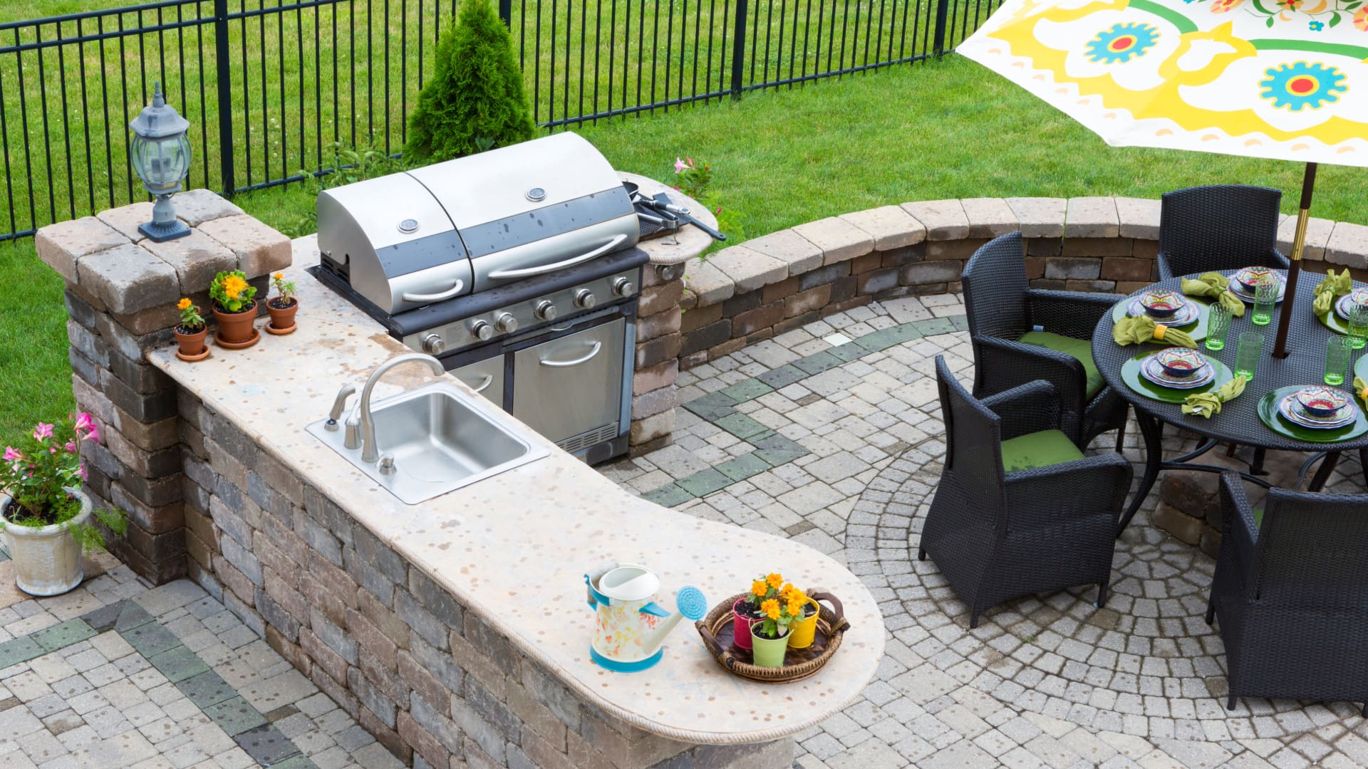 Outdoor Kitchens Property, Property Services, Property Management, Business Services, Construction Services, Gravel Driveway, Outdoor Kitchen
